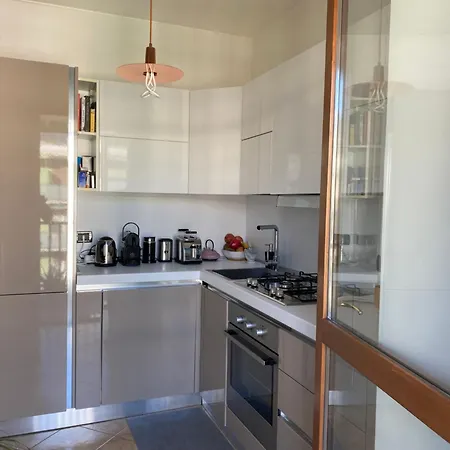 Appartement Bright Flat Prada District Milan